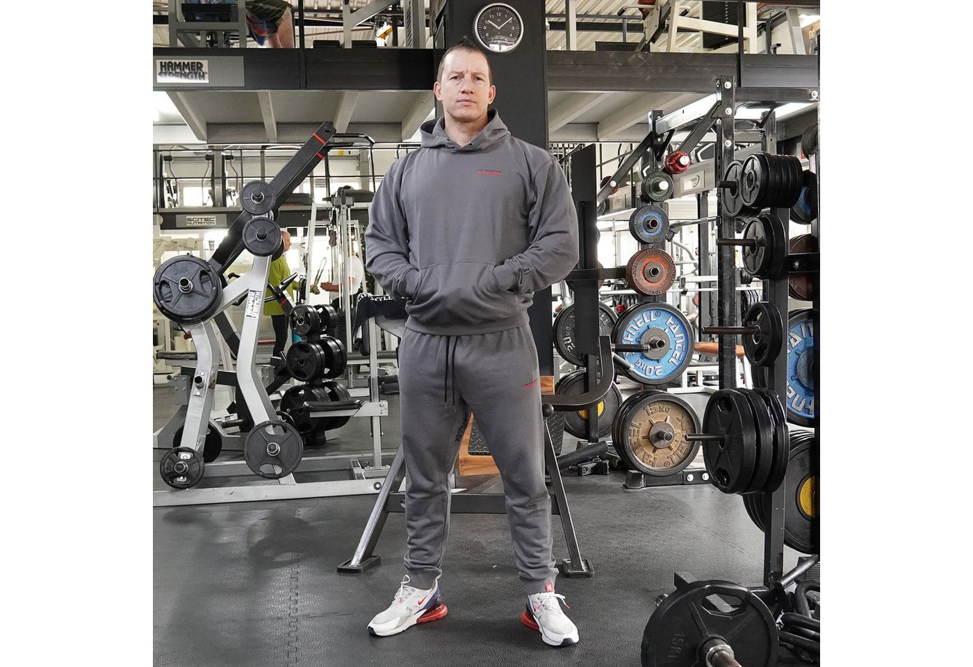 BRACHIAL THE LIFESTYLE COMPANY Jogginghose Brachial Jogginghose "Not Average" grau BRACHIAL THE LIFESTYLE COMPANY Jogginghose Brachial Jogginghose "Not Average" grau von BRACHIAL THE LIFESTYLE COMPANY