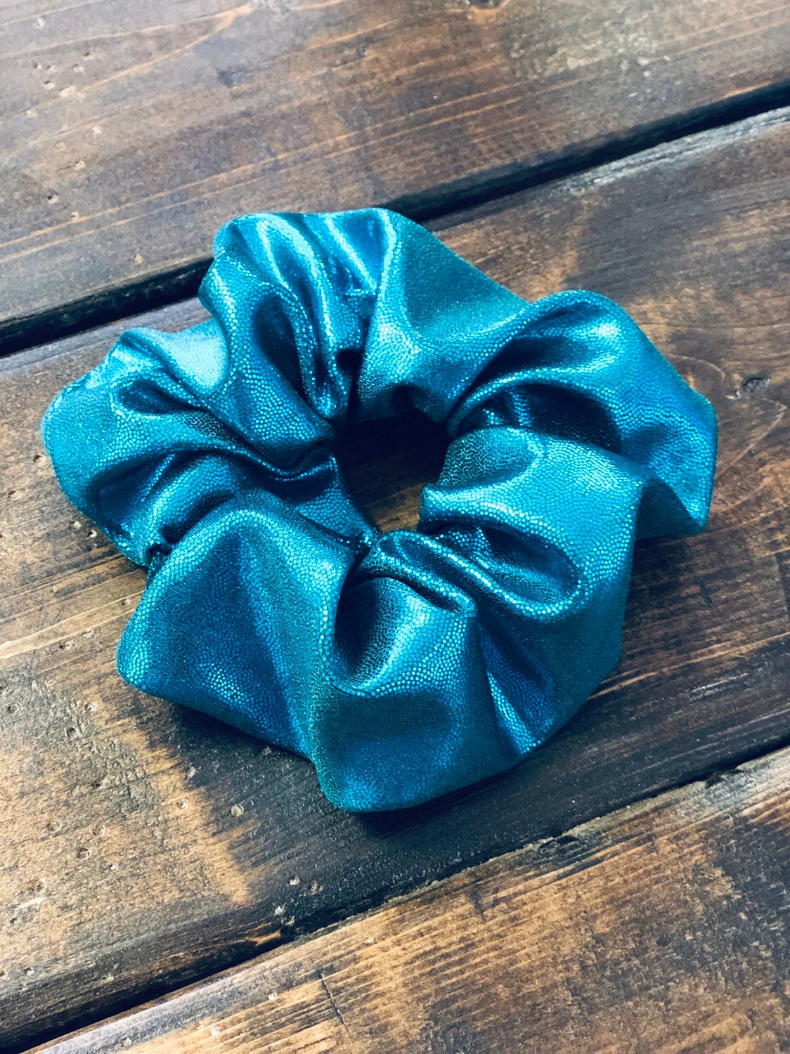 Mystique Stoff Scrunchie Mystique Stoff Scrunchie von BRAGABITBOWS