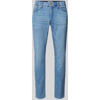 Brax Modern Fit Jeans mit Label-Patch Modell 'CHUCK' in Hellblau, Größe 33/34 von BRAX