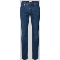 Brax Straight Fit Jeans mit Label-Patch Modell 'CHUCK' in Dunkelblau, Größe 42/32 von BRAX
