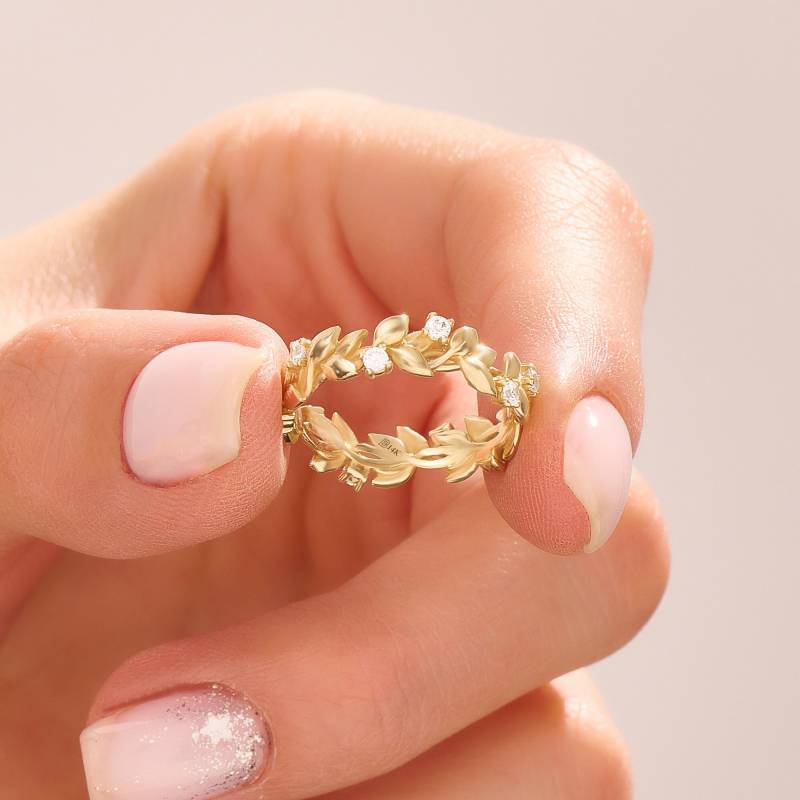 14K Massivgold Blatt Ehering Olivenzweig Reben Eternity Band Für Frauen Natur-Inspirierter Blumenschmuck Zum Jahrestag Geschenkring 14K Massivgold Blatt Ehering Olivenzweig Reben Eternity Band Für Frauen Natur-Inspirierter Blumenschmuck Zum Jahrestag Geschenkring von BRENNMORE