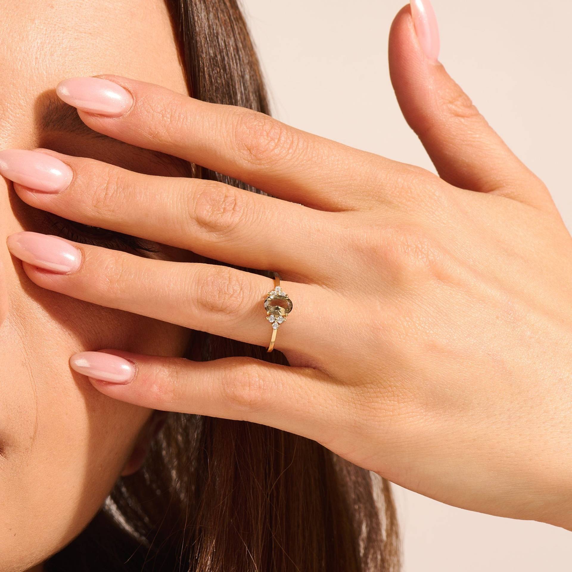 14K Rauchquarz Ring, Solid Gold Verlobungsring, Grauer Kristall Edelstein Solitär Ring Für Frauen, Einzigartige Handgefertigte Jubiläumsgeschenke von BRENNMORE