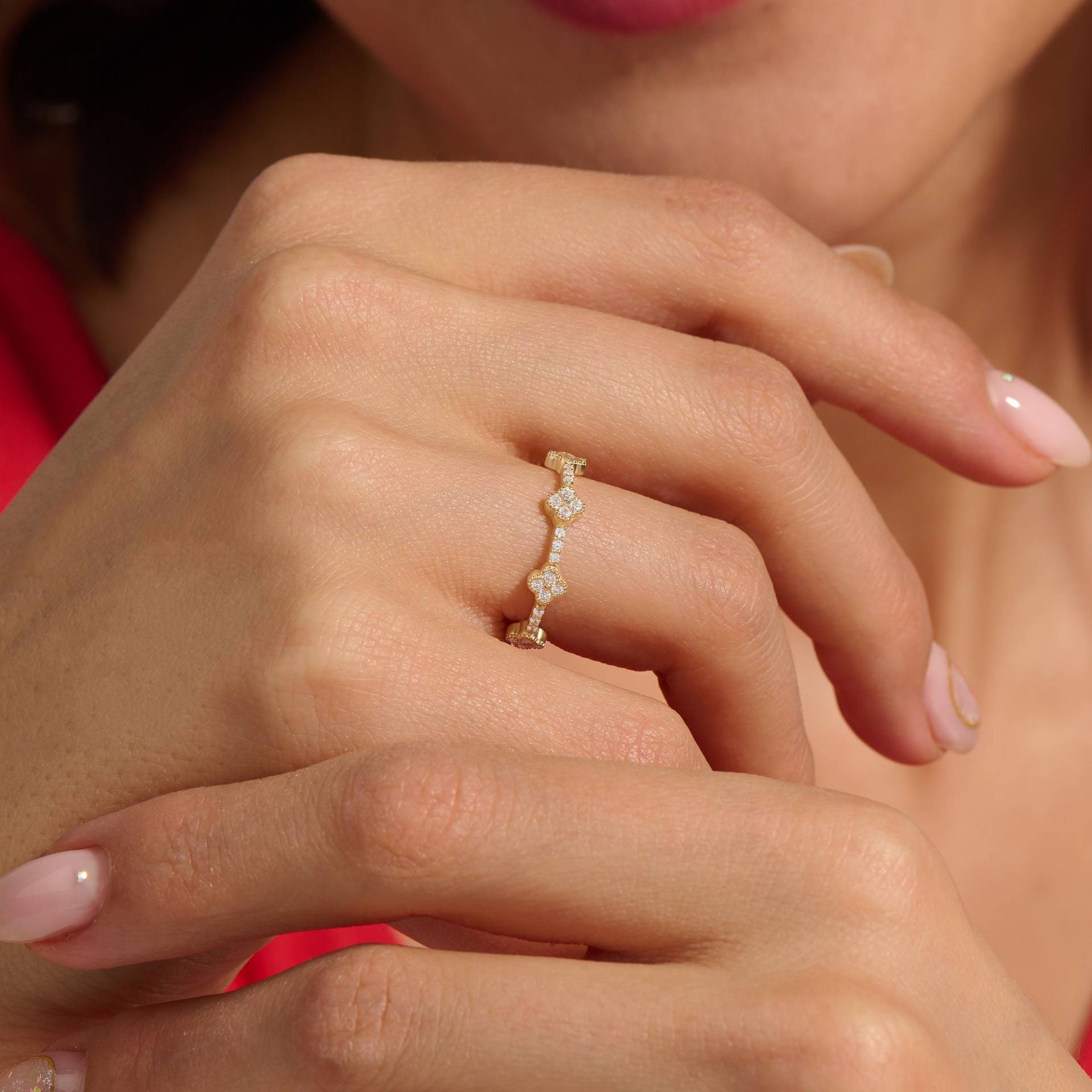 Lab Diamant Blume Hochzeit Ring Solide 14K Gold Eternity Band Frauen Pave Stapeln Einzigartige Minimalist Kreuz Gelb Rose Weiß Schmuck Lab Diamant Blume Hochzeit Ring Solide 14K Gold Eternity Band Frauen Pave Stapeln Einzigartige Minimalist Kreuz Gelb Rose Weiß Schmuck von BRENNMORE