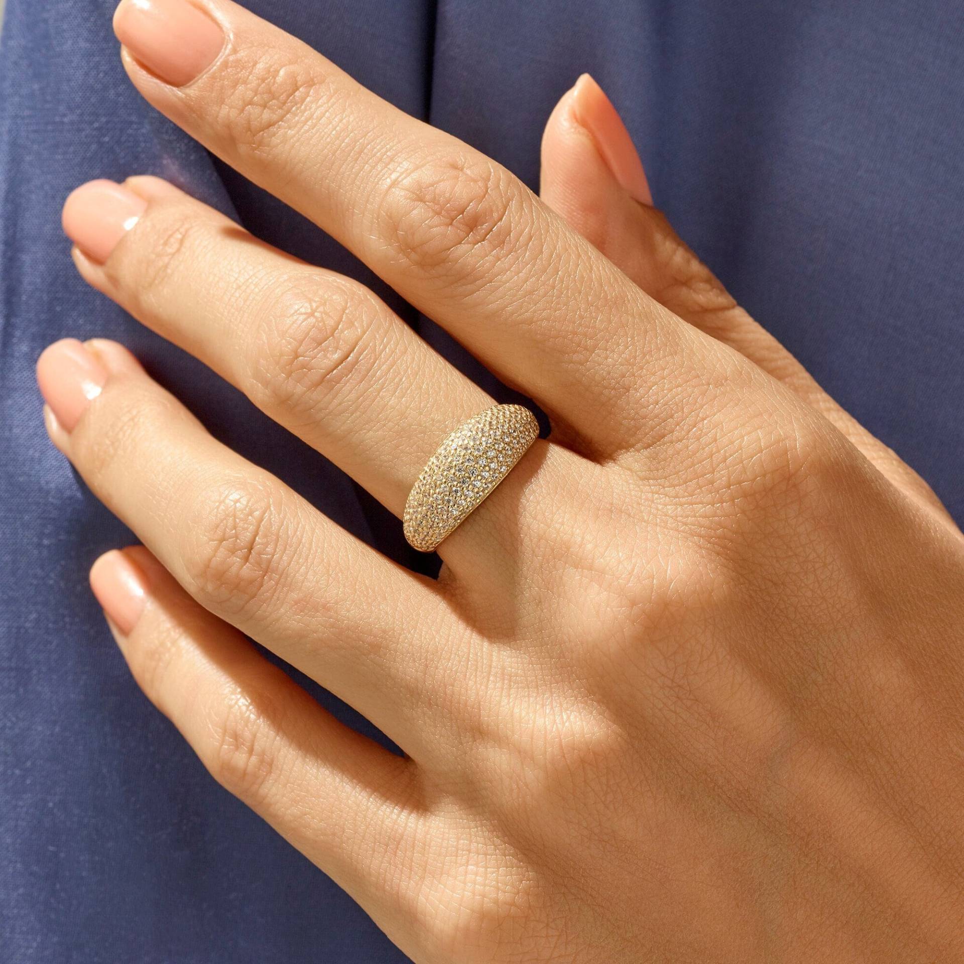 Lab Erstellt Diamant Pave Dome Ring Frauen Solid 14K Gold Band Chunky Pinky Statement Signet Stapelbar Gelb Rose Weiß Schmuck Lab Erstellt Diamant Pave Dome Ring Frauen Solid 14K Gold Band Chunky Pinky Statement Signet Stapelbar Gelb Rose Weiß Schmuck von BRENNMORE