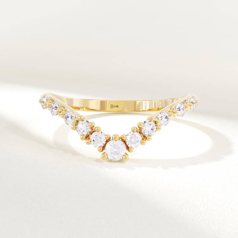 Moissanite Gebogener Ehering Frauen 10K 14K 18K Gold Zierliche Chevron Stacking Band V Förmige Dünne Wishbone-Enhancer Gelb Rose Weiß von BRENNMORE