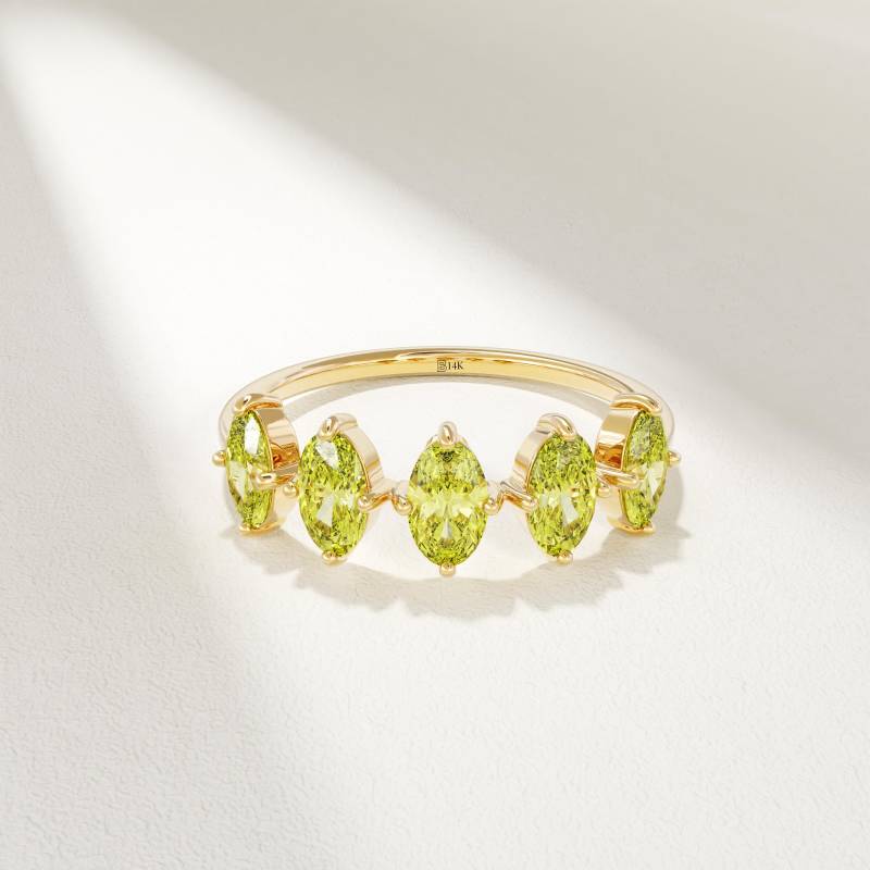 Oval Peridot Ring, Massiv Gold Neon Grün Edelstein Statement Ring Für Frauen, Stapelbar Geschenk Sie, Frau von BRENNMORE