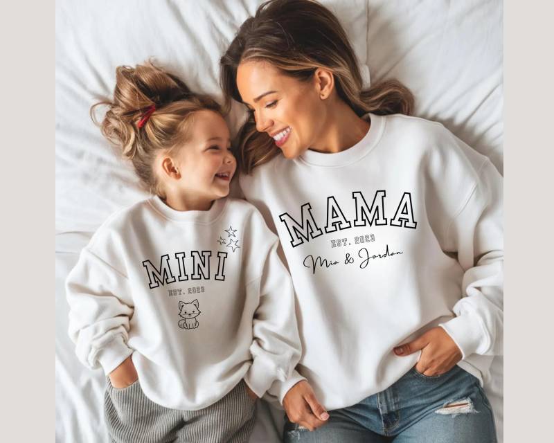 Weihnachtsgeschenk Mama Personalisierter Hoodie Mit Namen, Partnerlook Kind Pullover, Mutter Tochter Sweatshirts von BRIDEHYPE