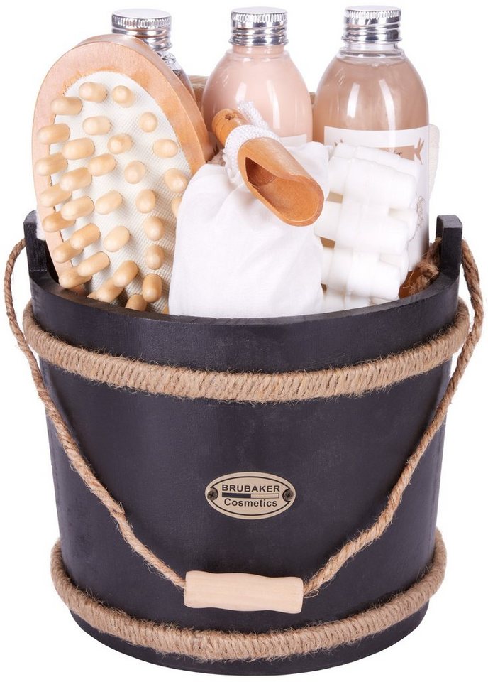 BRUBAKER Hautreinigungs-Set Bade- und Dusch Set, 9-tlg., Frauen Beauty Geschenkset im dekorativen Badefass, Badeset mit Kakaobutter Duft, reinigend und pflegend, Damen Pflegeset, Wellness Set von BRUBAKER