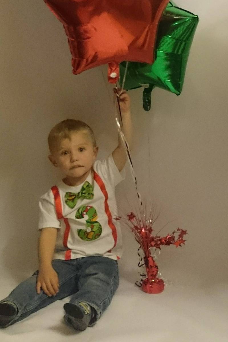 Benutzerdefinierte T-Shirt Benutzerdefinierte T-Shirt von BSTutusandDesigns