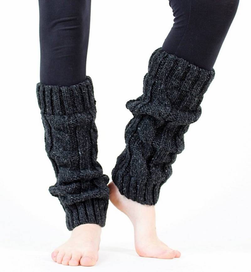 BUDDHA arts&more Beinstulpen Handgearbeitete gefütterte Beinstulpen aus Nepal Einheitsgöße von BUDDHA arts&more