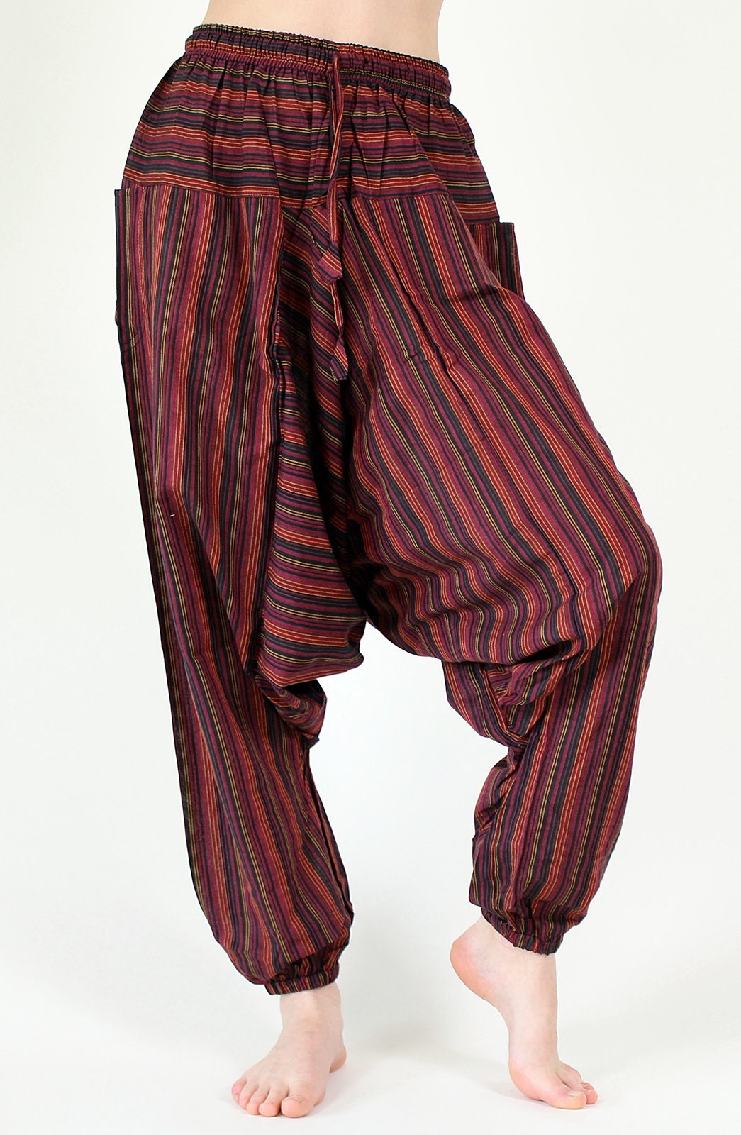 Gestreifte Haremshosen Aus Nepal Einheitsgröße Handarbeit Aladinhose Hippie Gestreifte Haremshosen Aus Nepal Einheitsgröße Handarbeit Aladinhose Hippie von BUDDHAartsandmore