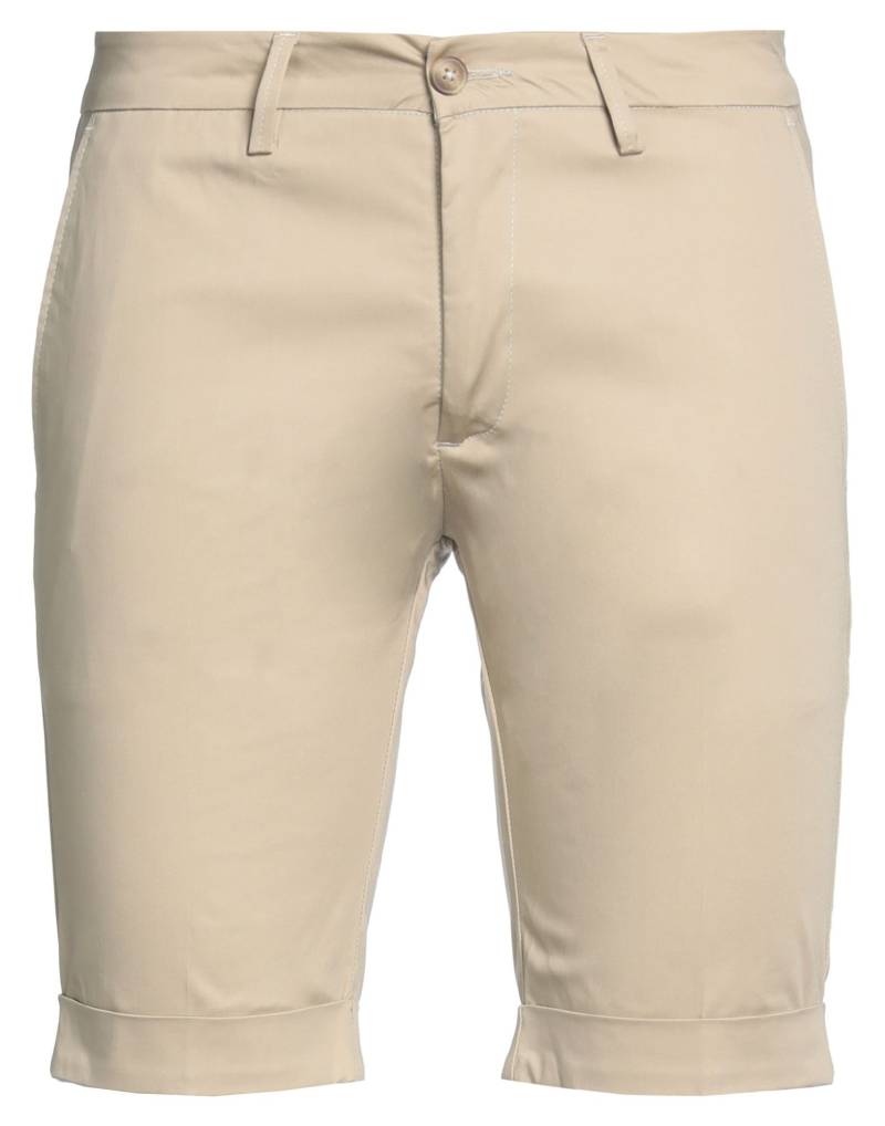 BULGARINI Shorts & Bermudashorts Herren Sand BULGARINI Shorts & Bermudashorts Herren Sand von BULGARINI