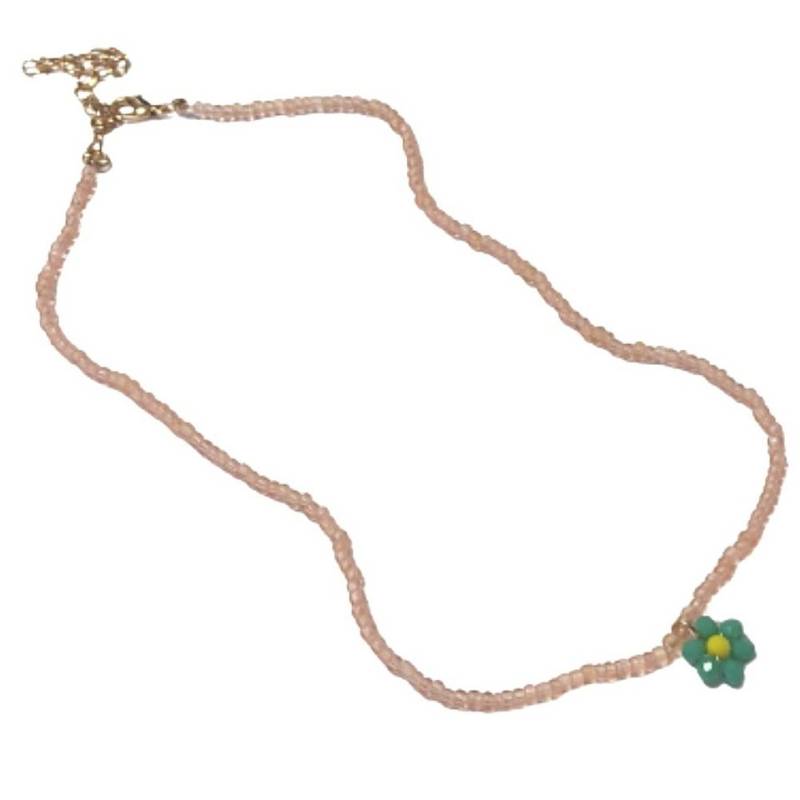 BUNGSA Perlenkette Kette Choker Perlen rosé mit grüner Blüte aus Kunststoff Damen (1-tlg), Halskette Necklace von BUNGSA