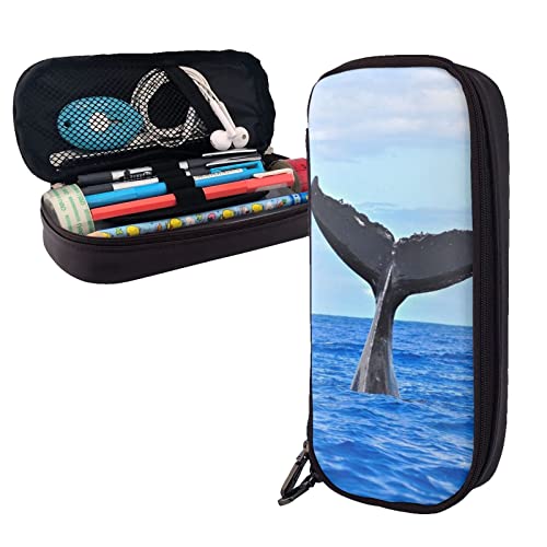 BUYQKANXX Stilvolles Leder-Federmäppchen – tragbarer Schreibwaren-Organizer, niedliche Federmäppchen mit Reißverschluss, Federmäppchen mit Walschwanz-Druck, Federmäppchen, Alltags-Notwendigkeiten, BUYQKANXX Stilvolles Leder-Federmäppchen – tragbarer Schreibwaren-Organizer, niedliche Federmäppchen mit Reißverschluss, Federmäppchen mit Walschwanz-Druck, Federmäppchen, Alltags-Notwendigkeiten, von BUYQKANXX