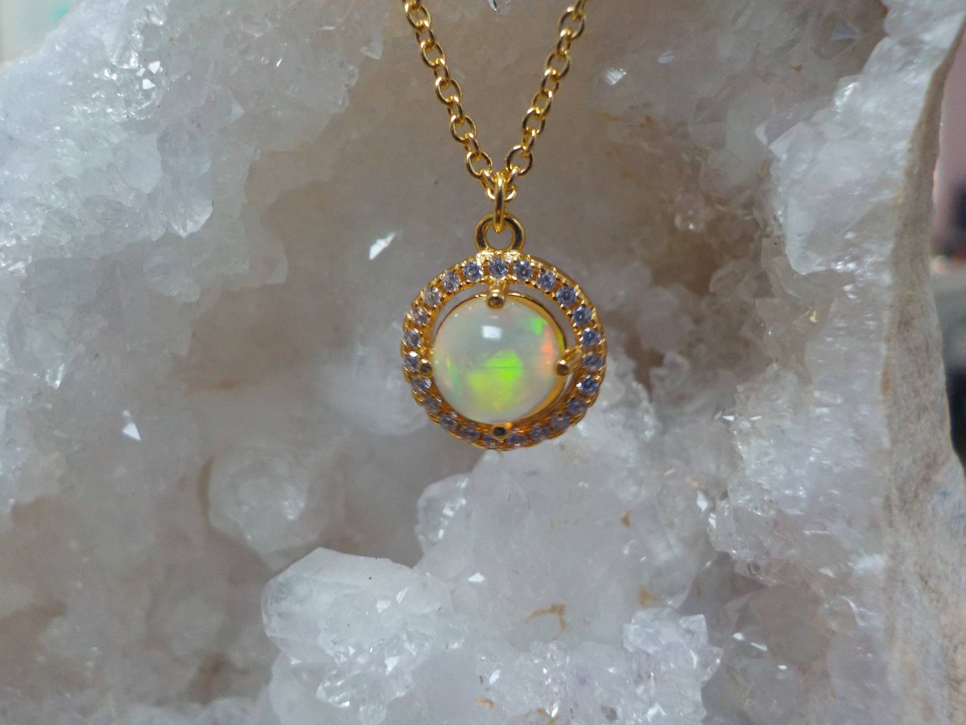 Pierre-Opal-Halskette Natürlich Blau Äthiopie, Opal Halskette Aus Äthiopien von BUniqueShop