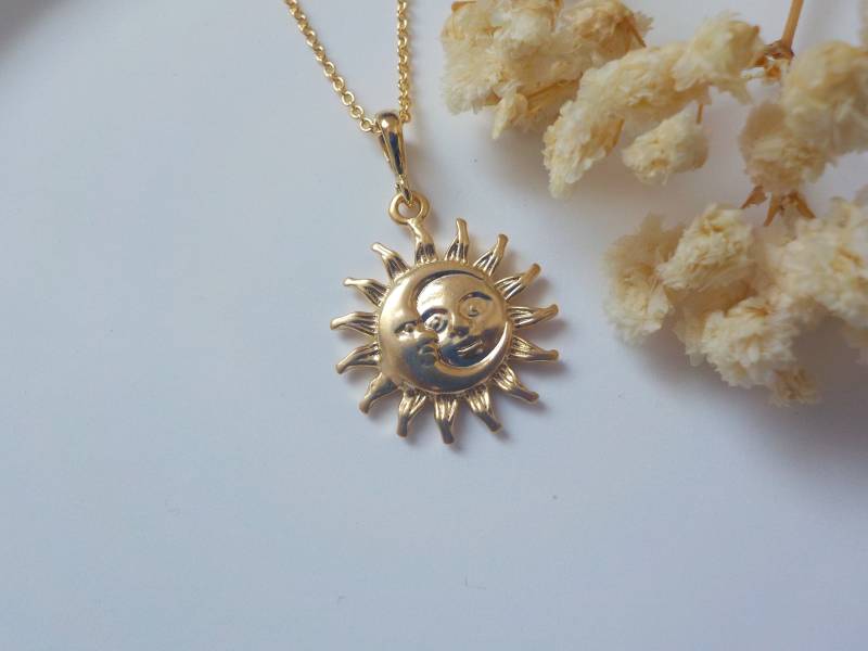 Sonnenkette Aus Edelstahl, Sonnenzauber, Mond Halskette von BUniqueShop