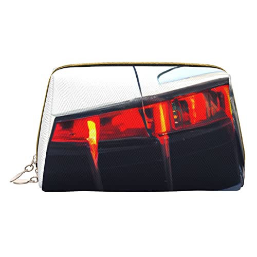 Minimalistische und stilvolle tragbare Leder-Make-up-Tasche, Supercar-bedruckte Kosmetiktasche für Mädchen und Damen, kleine Größe, Ein Auto mit offenen Türen, Einheitsgröße von BVMPRS