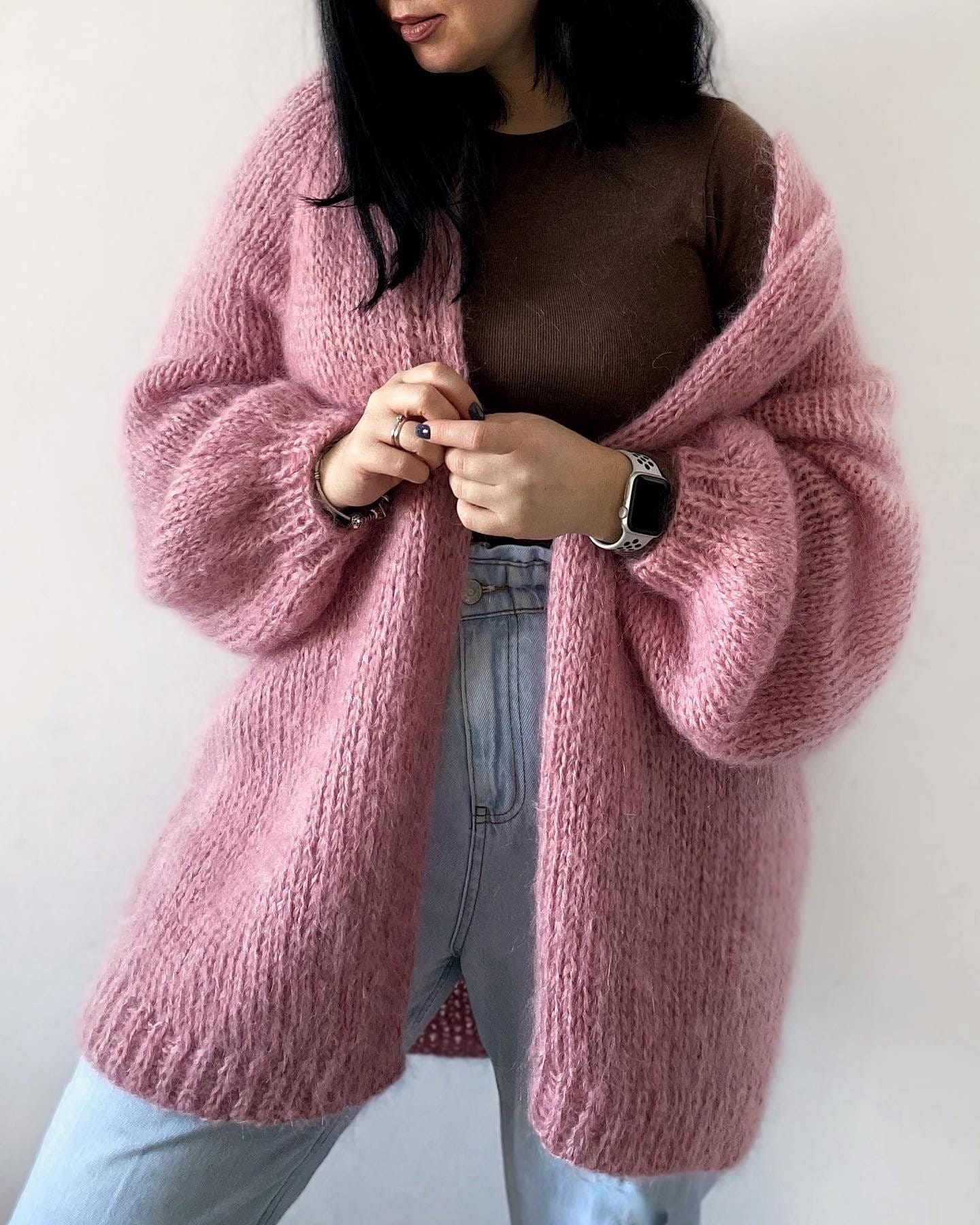 Oversized Mohair Strickjacke Wolle Handgestrickte Grobstrick Rosa Handgemachte Lange Locker Gestrickte von NEPOVTORNA