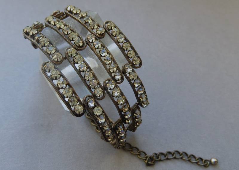 1920 Paste Armband Art Deco Umhüllung Armreif Manschette Statement Stück Einzigartig 20.4G 1920 Paste Armband Art Deco Umhüllung Armreif Manschette Statement Stück Einzigartig 20.4G von BYGONEDAYSTreasures
