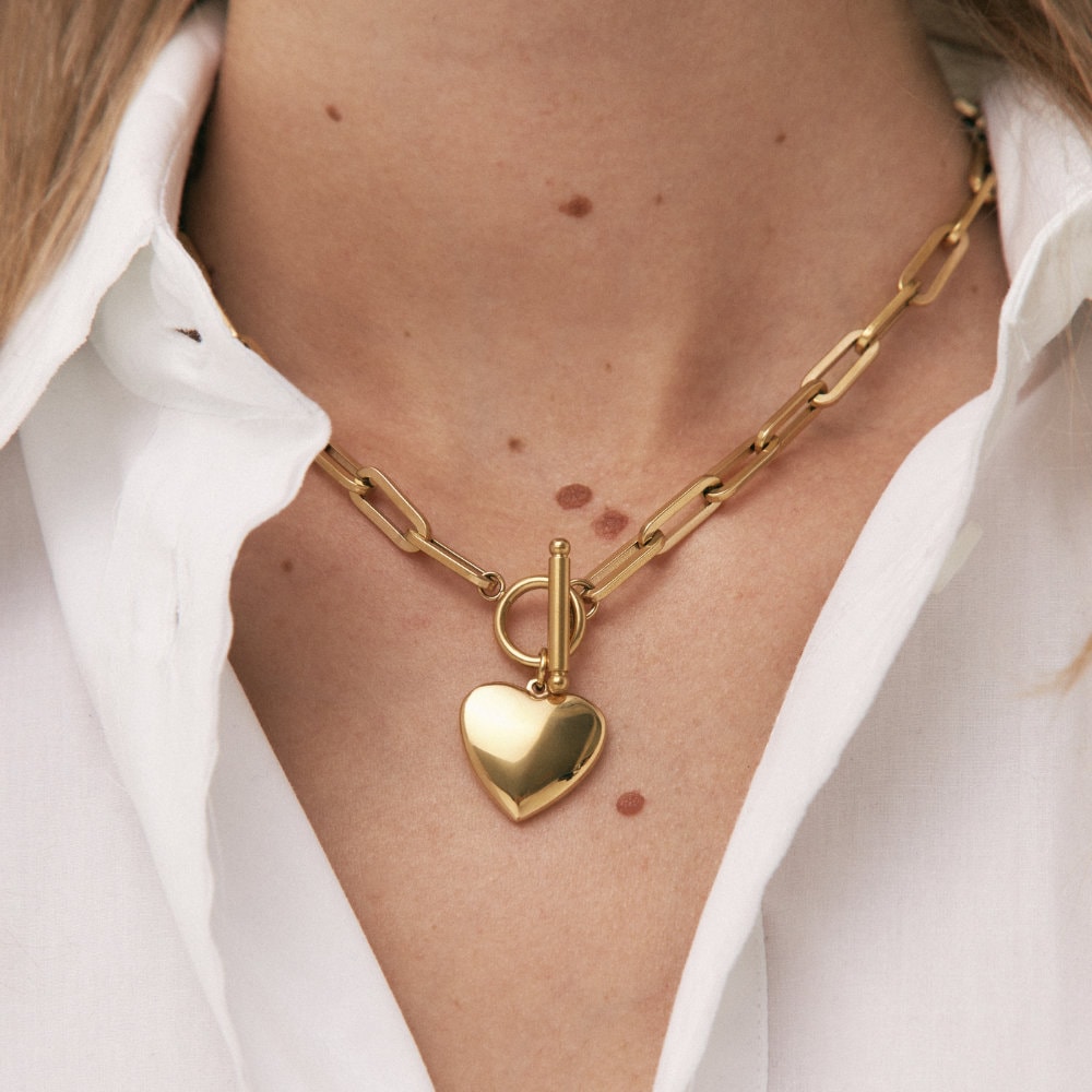 Herz Gliederkette Halskette, Charm Gold Stahl Knebelverschluss, Chunky Glieder T-Close Stahlkette, Wasserfeste Halskette Herz Gliederkette Halskette, Charm Gold Stahl Knebelverschluss, Chunky Glieder T-Close Stahlkette, Wasserfeste Halskette von BYLIAJEWELS