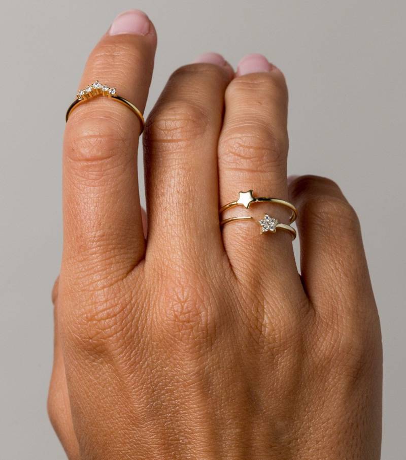 Star Gold Ring - Dainty Delicate Minimalist Minimalist Tiny Star Jewelry Silver Stacker von BYLIAJEWELS