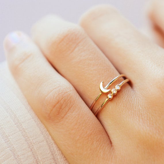 stacking Rings - Ring Set 2 Ring Moon Tiny Minimalist Jewelry Dainty Jewelry von BYLIAJEWELS