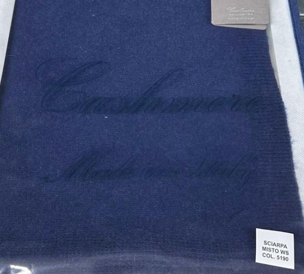 BZNA Wollschal BZNA Strickschal mit 10% Kashmir, kuschelig und warm Umhängeschal von BZNA