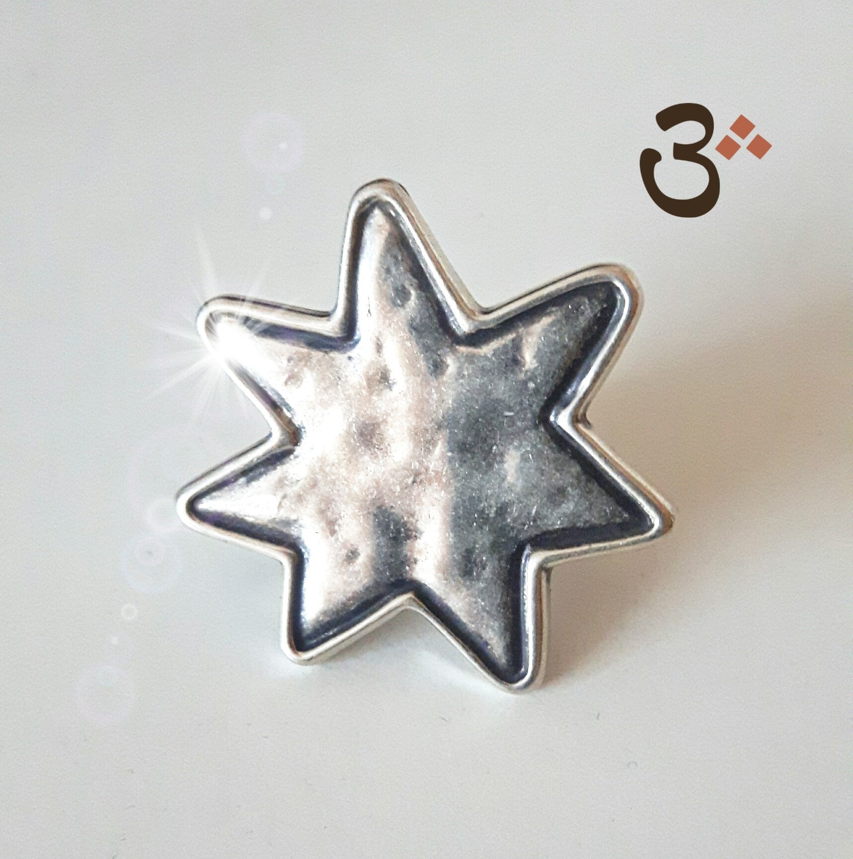 Ein Bild Mit Estrella Form von Babelynn