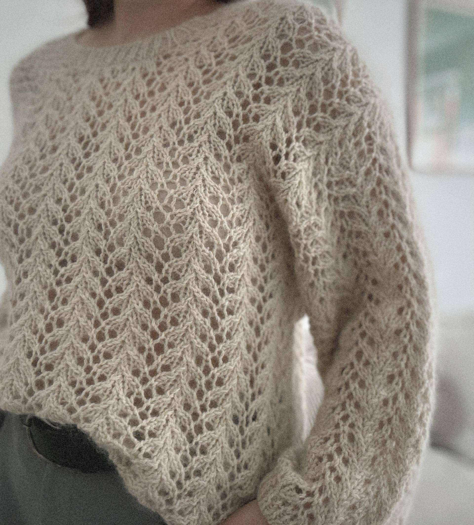 Hand-Knitted Sweater - Wool Alpaca Silk Blend, Beige Lace Knit, Size M von BabuliaDE