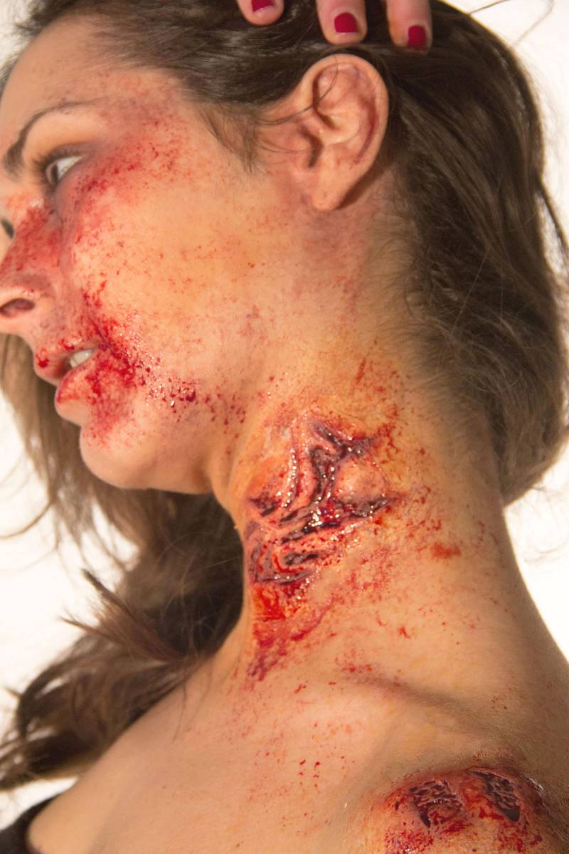 Silikon Prothetik Lacerations Z4+Z10 - Platin Gel Mit Kappe Kunststoff Kanten Silikon Prothetik Lacerations Z4+Z10 - Platin Gel Mit Kappe Kunststoff Kanten von BaburkaCinemaCrafts