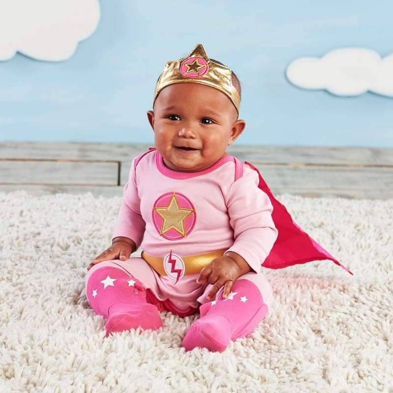 Big Dreamzzz Baby Superhero 2-Piece Layette Set - Girl (Personalization Available) von Baby Aspen