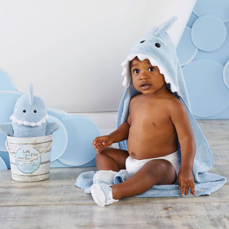 Let the Fin Begin Shark 4-Piece Bath Gift Set (Blue) von Baby Aspen