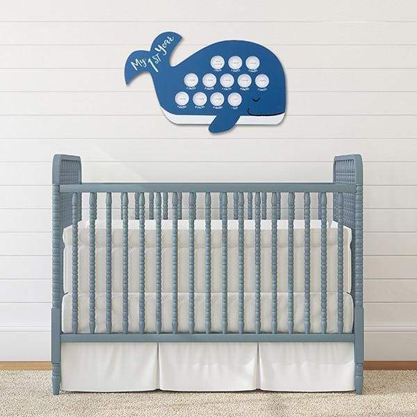 My First Year Whale Hanging Frame von Baby Aspen