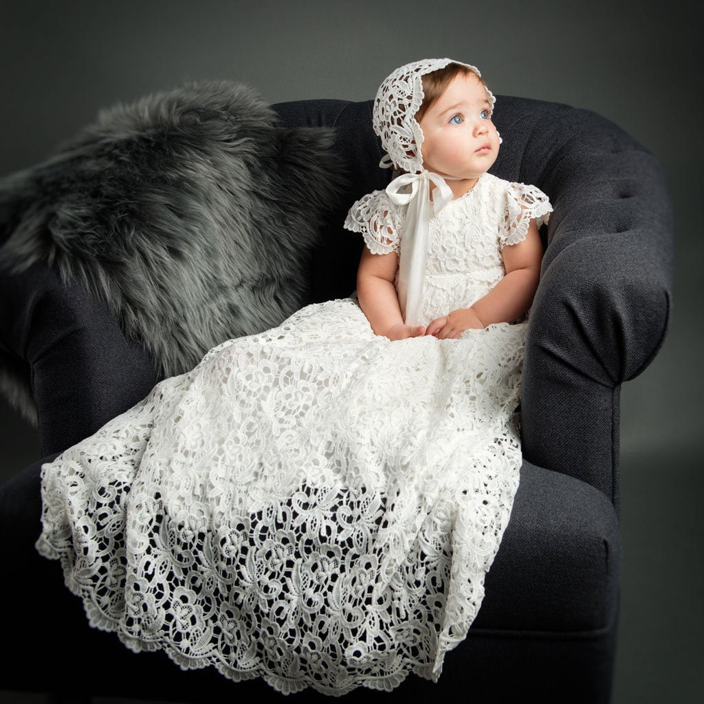 Muster Verkauf | Spitzentaufkleid "Lola' Elfenbeinfarbenes Spitzenkleid Baby Mädchen Taufbekleidung & Segenskleid Kleid Nur - Ausverkauf von BabyBeauandBelle