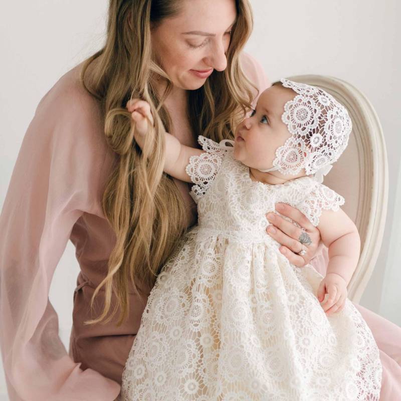 Seide Und Spitze Taufkleid "Poppy' | Segenskleider Verkauf von BabyBeauandBelle