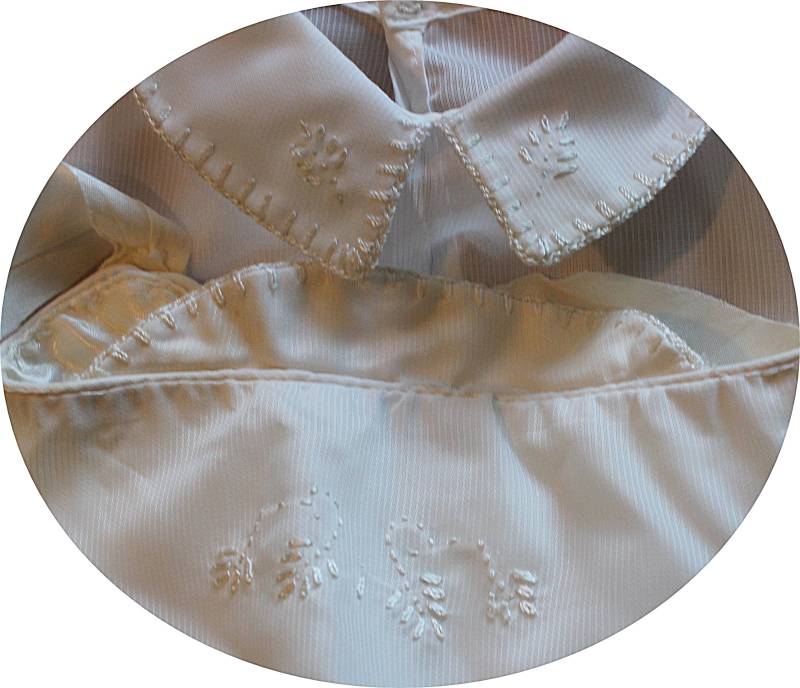 1950 Wunderschöner Baby Junge Weiß Taufbekleidung Taufe Hochzeits Set Vintage Puppe - Shortall Mütze Gr. 3 6 M von BabyDresser