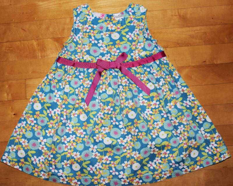 Vtg Little Bitty Sommer Frühling Blau Print Kleid Mit Lavendel Getrimmt Band - Sz. 3T von BabyDresser