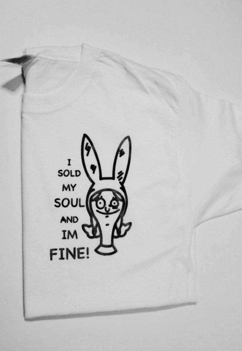 Louise Belcher "Sold My Soul' T-Shirt Komödien Cartoon T-Shirt von BabyFangzSHOP