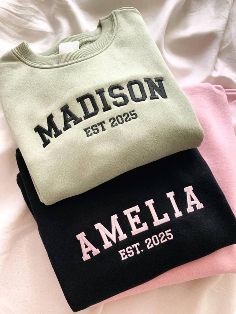 Individuell Gesticktes Kinder-Sweatshirt, Personalisierter Name Kleinkind-Crewneck von BabyFashionbyDo