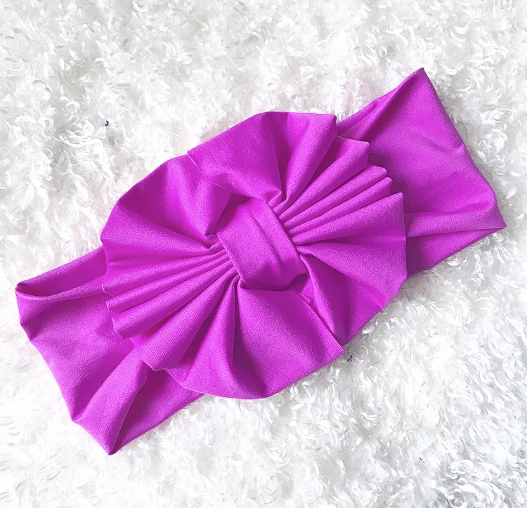 Orchidee Floppy Bow Kopftuch, Messy Bow, Baby Stirnband, Turban, Knoten, Clips, Mädchen Schleife, Große Zierliche Schweinchen von BabyGemsBoutique