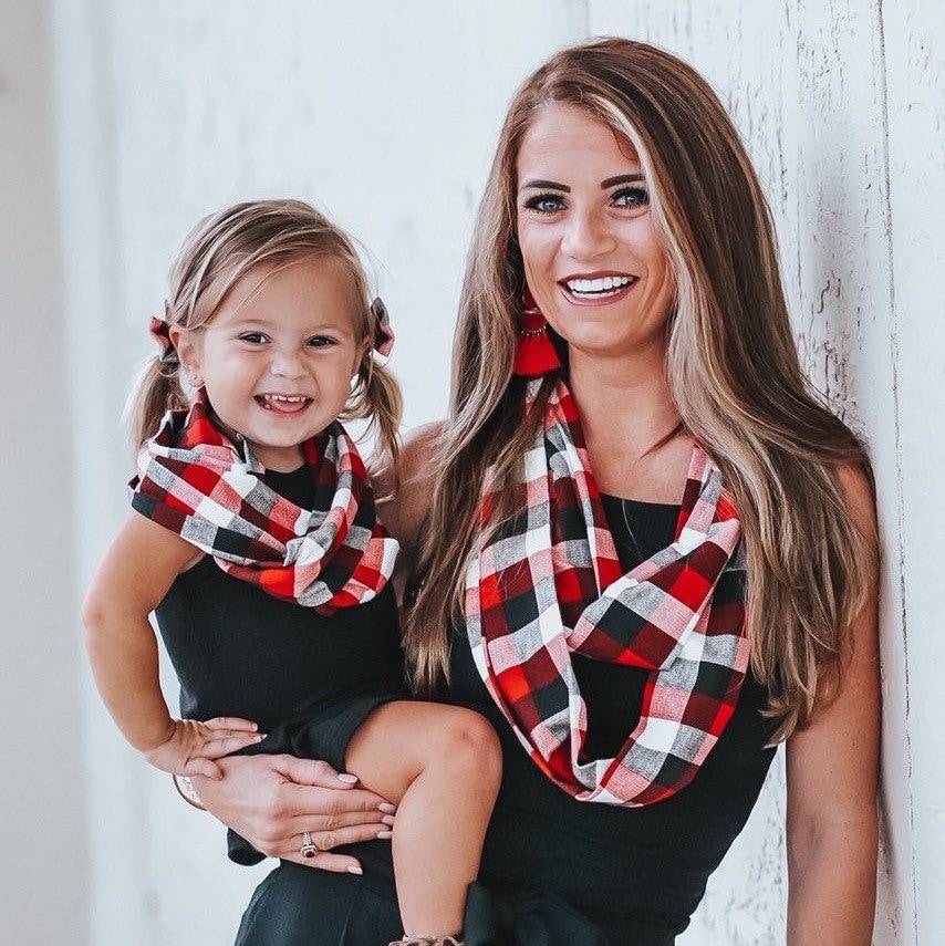 Weiß, Rot & Schwarz Büffel Karierter Infinity-Schal, Baby-Schal, Schals, Babyschleife, Clips, Mädchenschleife, Mama Und Ich, Zierliche Schleife von BabyGemsBoutique