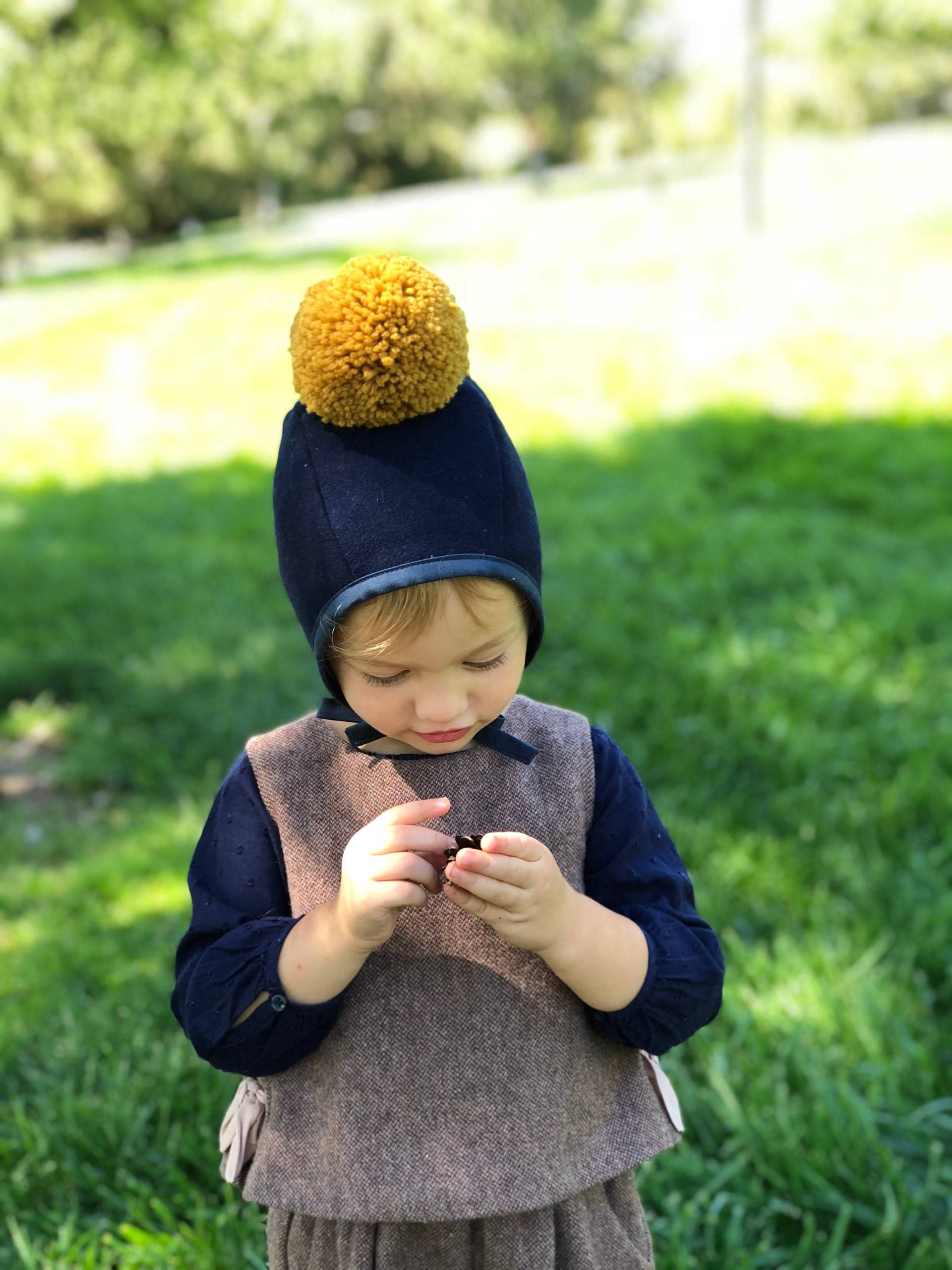 Navy Blue Wolle Baby Motorhaube von BabyGrizzlyBoutique