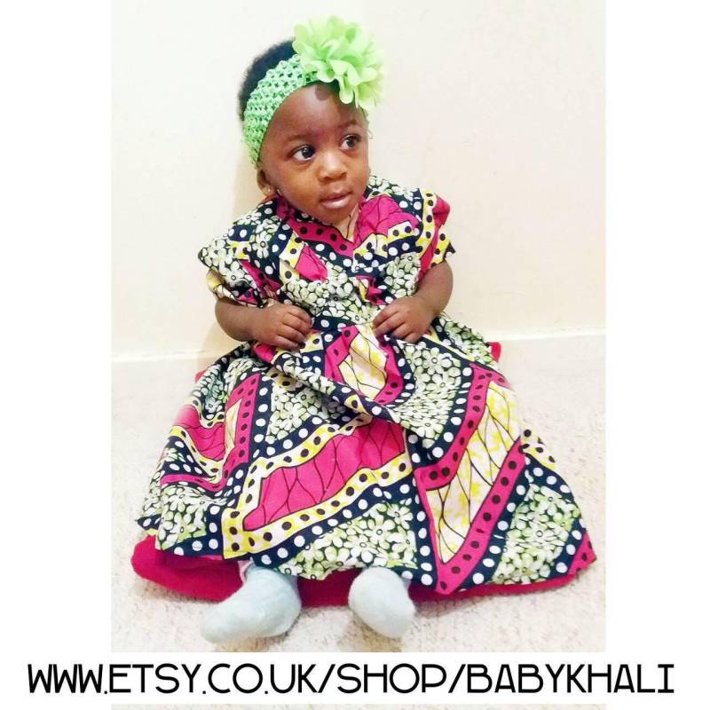 Rosa Und Gelbe Schleife, Kappe Ärmel Kleid Rosa Und Gelbe Schleife, Kappe Ärmel Kleid von BabyKhali