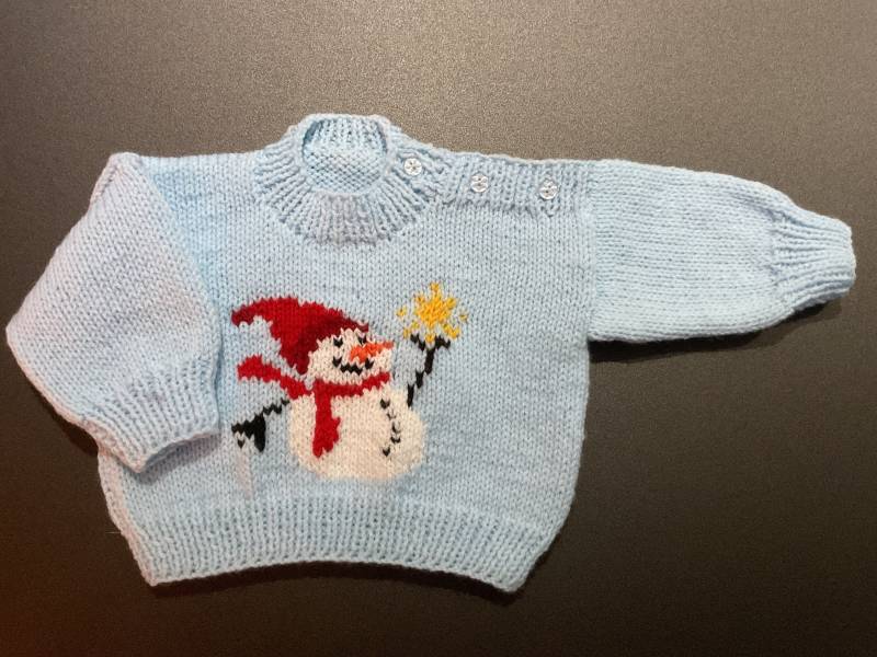 Handgestrickter Weihnachtlicher Baby Pullover in Blau Mit Schneemann. Ca 9-12 Monate Handgestrickter Weihnachtlicher Baby Pullover in Blau Mit Schneemann. Ca 9-12 Monate von BabyKnittingByIsabel