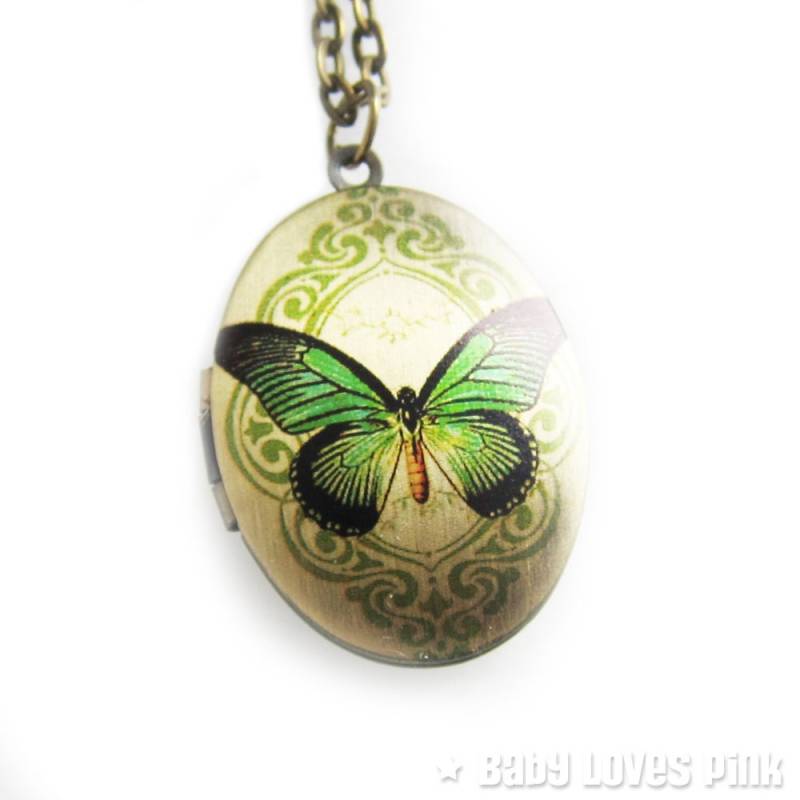 Grüner Schmetterling Filigrane Locket Halskette - Messing Foto Oval Medaillon | R3B Grüner Schmetterling Filigrane Locket Halskette - Messing Foto Oval Medaillon | R3B von BabyLovesPink