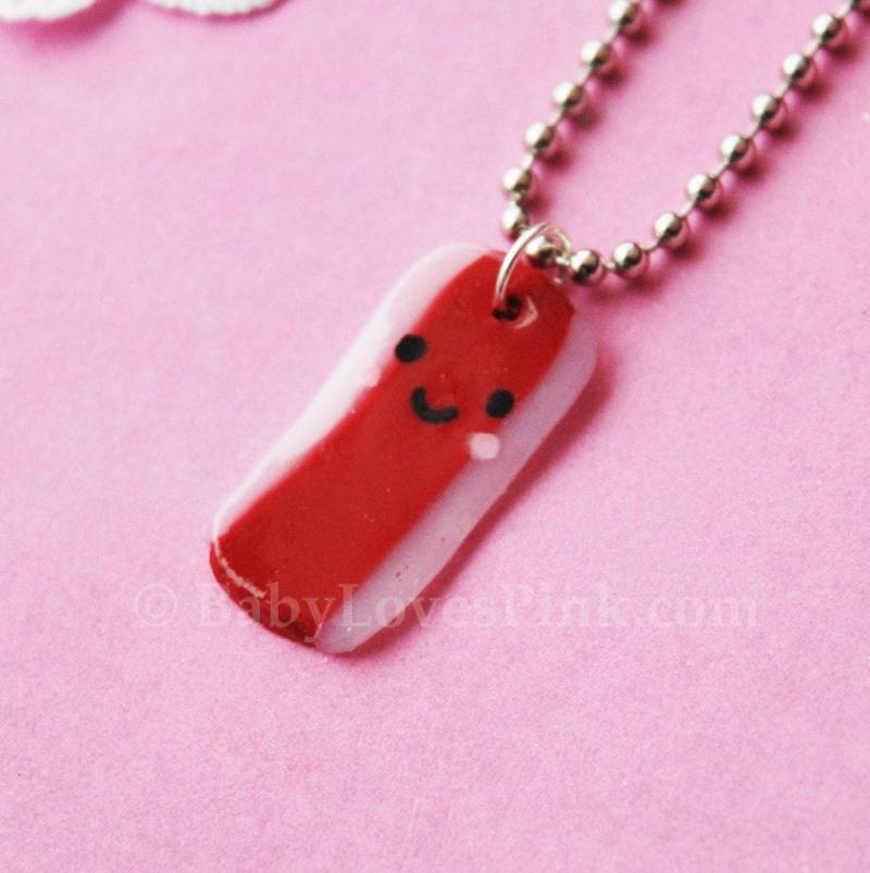 Kawaii Happy Bacon Kette | D1A2 Kawaii Happy Bacon Kette | D1A2 von BabyLovesPink