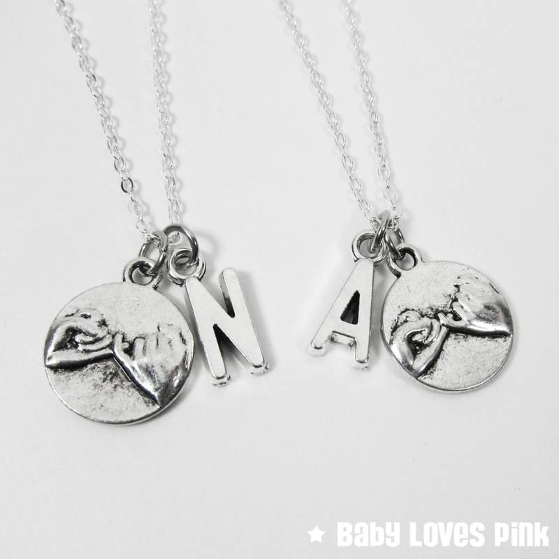 Pinky Promise Together Für Immer Personalisierte Anfangshalskette - Bff Paare Name Bester Freund Freundschaft | T5 Pinky Promise Together Für Immer Personalisierte Anfangshalskette - Bff Paare Name Bester Freund Freundschaft | T5 von BabyLovesPink