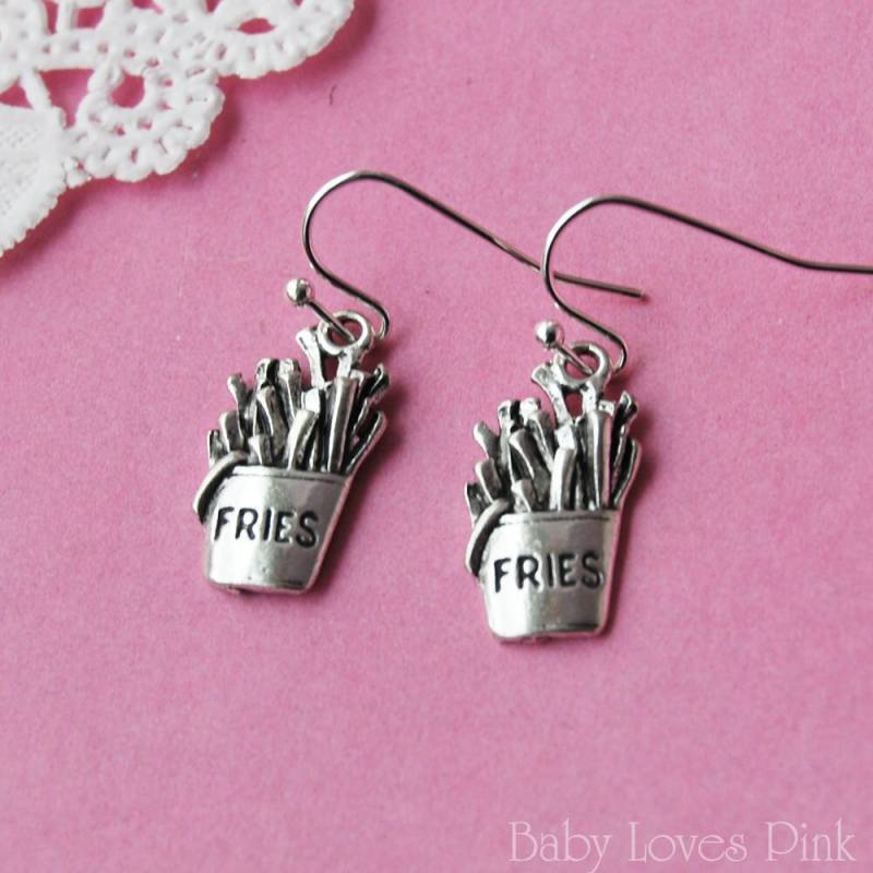 Silberne Pommes Ohrringe Silberne Pommes Ohrringe von BabyLovesPink
