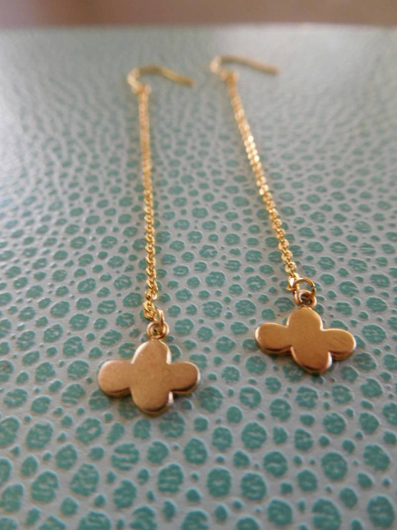 Zarte Vergoldete Wolke Nadeleinfädler Kette Haken Ohrringe von BabyRuthinFlorida