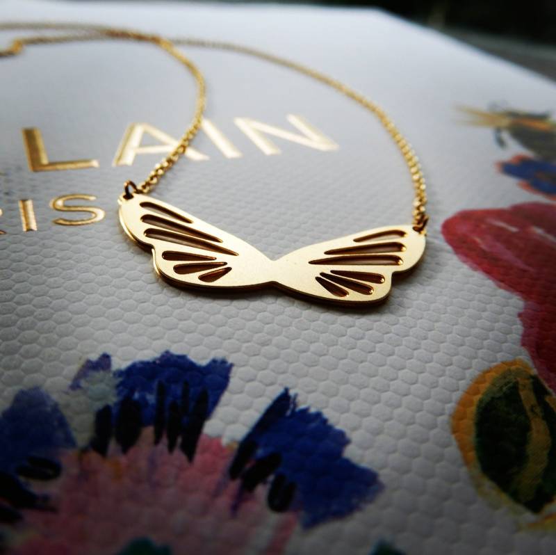 Zierliche, Zarte, Lasergeschnittene, Vergoldete Schmetterlings-Halskette, 40, 6 cm, Dünne Glitzernde Kabelkette, Kurze Layering-Halskette von BabyRuthinFlorida